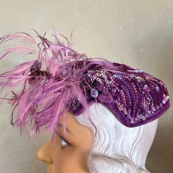 GLOWING 1950\'s PURPLE COCKTAIL HAT + SEQUINS/FEATHERS/FLOWERS/BROOCH main image 15